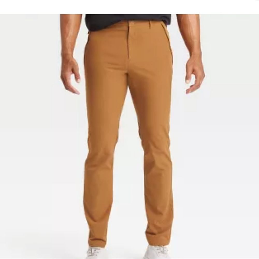  All In Motion Men's Travel Pants. NWT  Size 30x32
